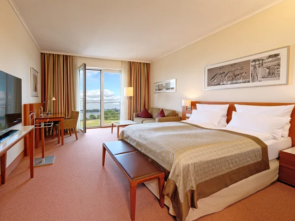 Bild 2: ATLANTIC Hotel Wilhelmshaven****S